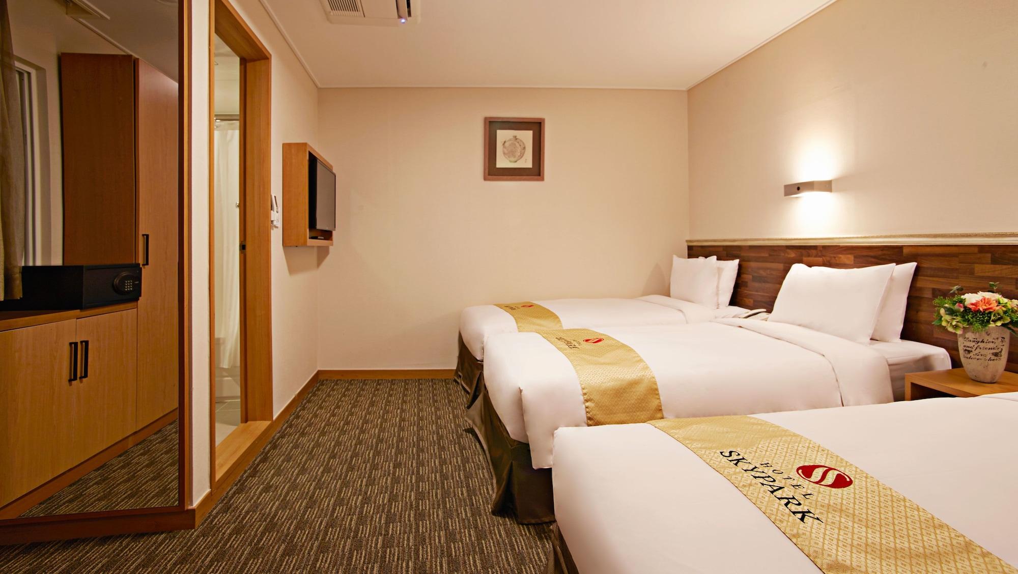 Hotel Skypark Myeongdong 1 Сеул Екстериор снимка