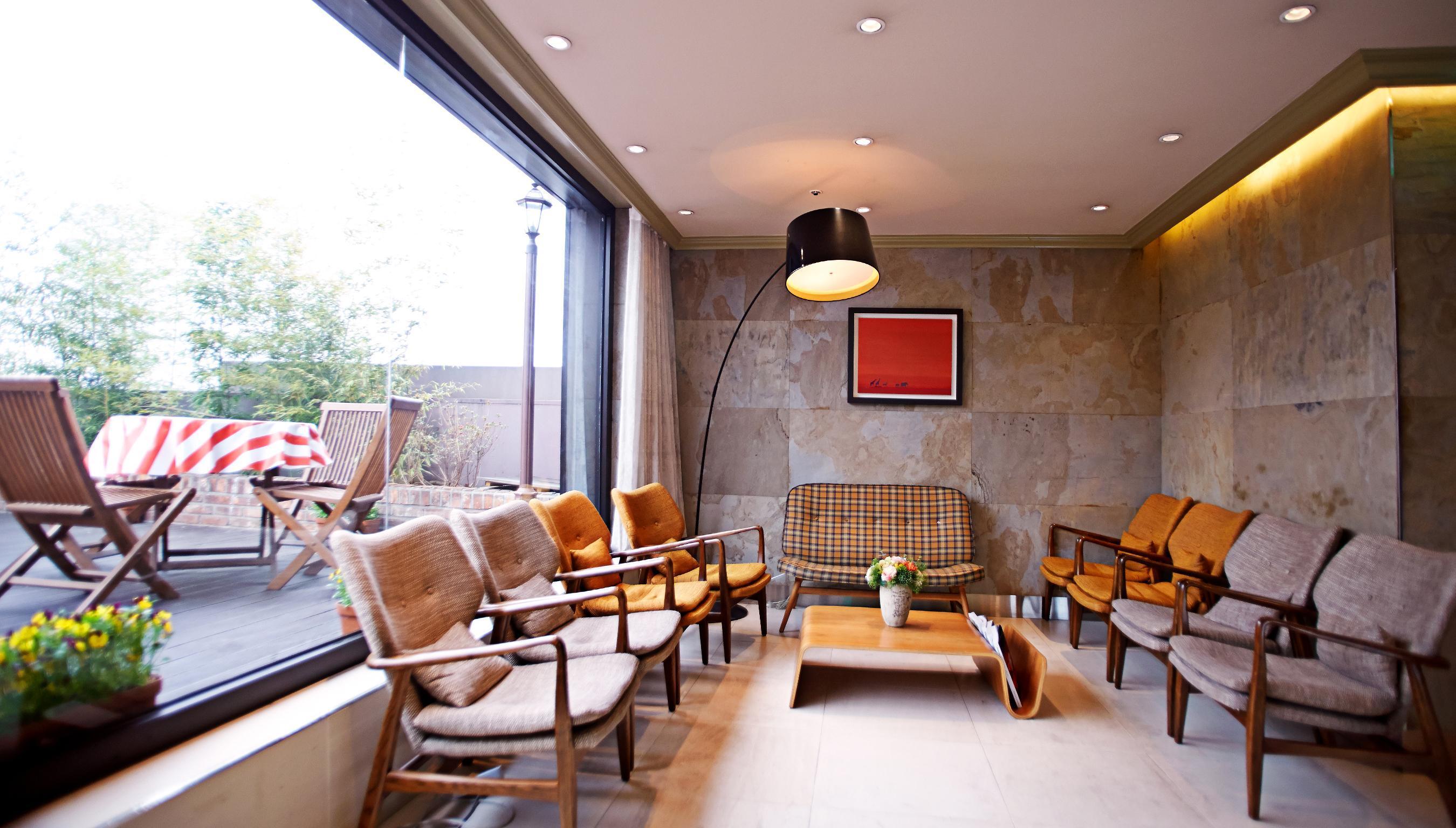 Hotel Skypark Myeongdong 1 Сеул Екстериор снимка